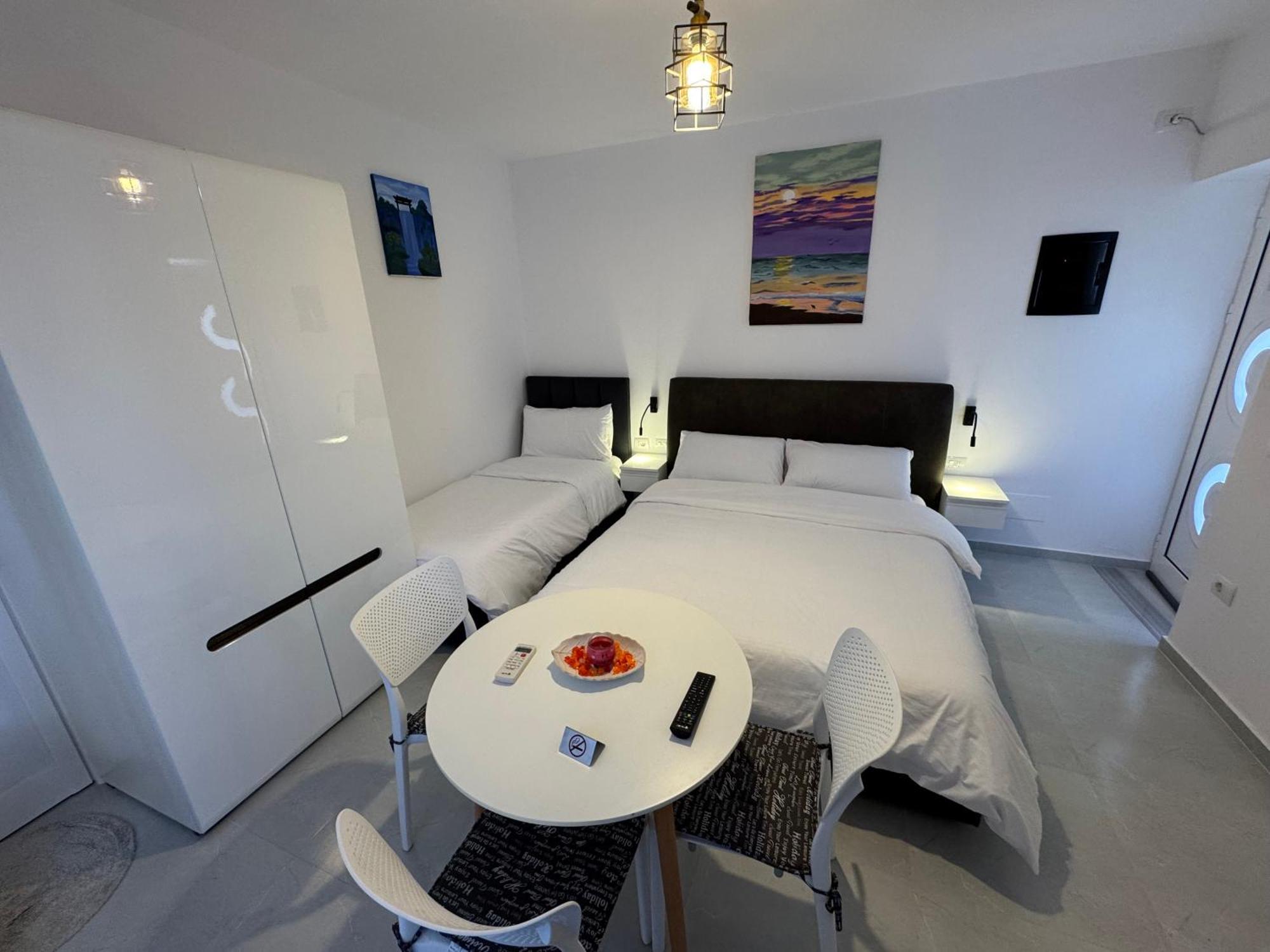 Private Villa Aras 2 - Luxury & Elegance Apartments Vlorë Eksteriør billede